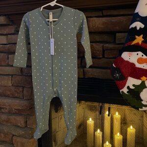 Last Call$ Quincy Mae Footed Sleeper, Snap-Up Gender Neutral, Sea, Rylee + Cru